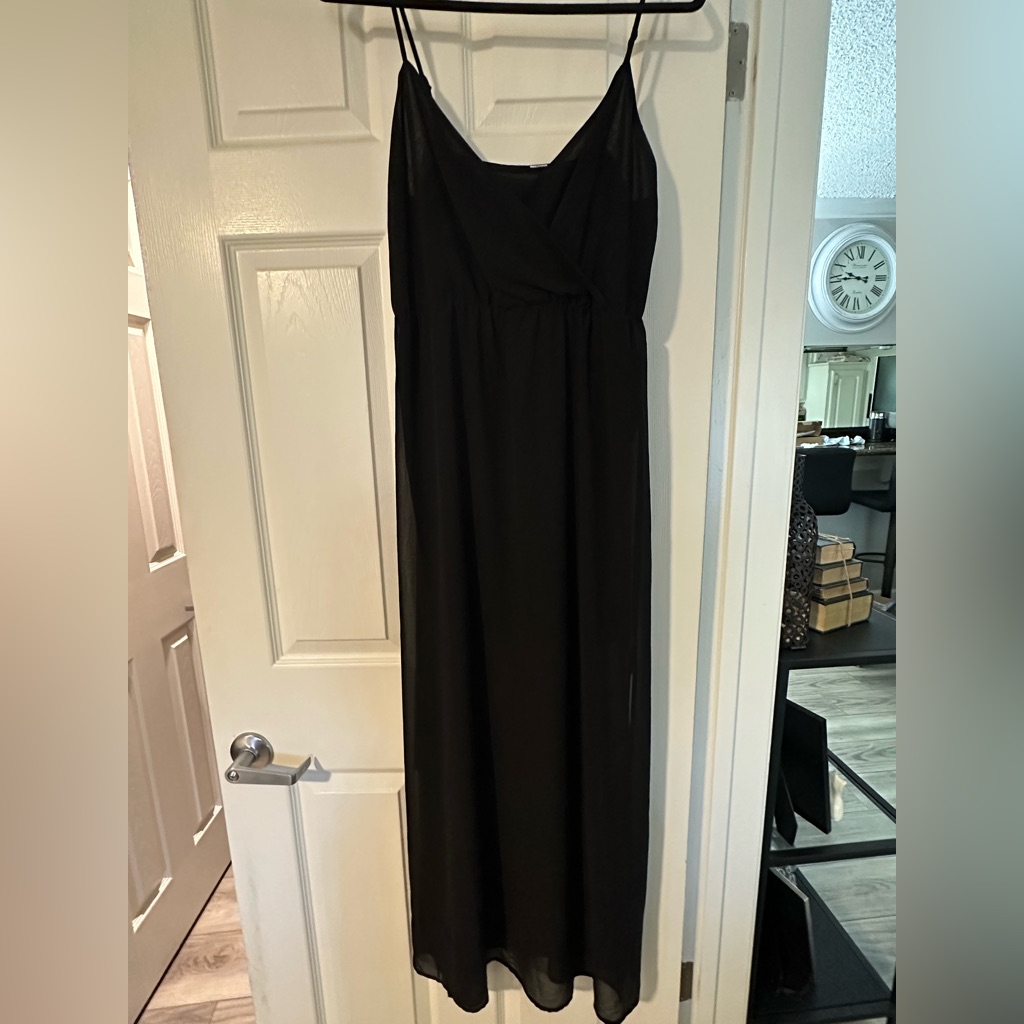 Black Spaghetti Strap Maxi Dress